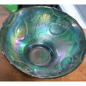 Glass Irridescent Paisley Bowl